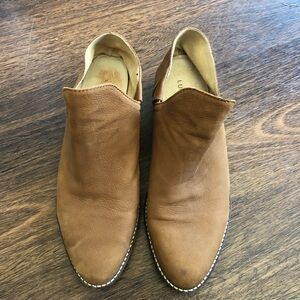 Preowned lucky brand bootie shoes - size 8